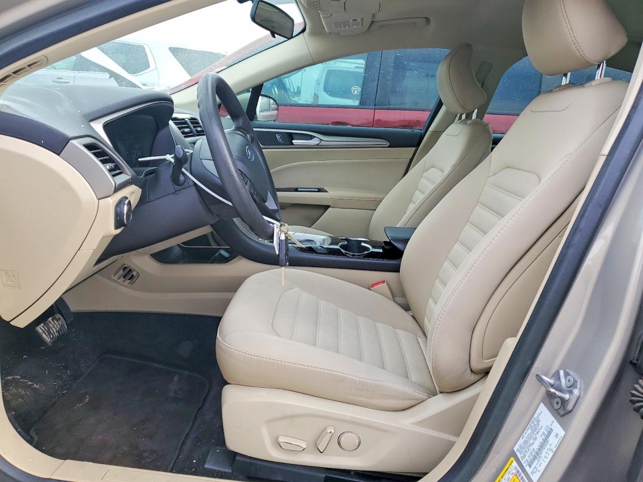 2015 FORD FUSION SE photo 7