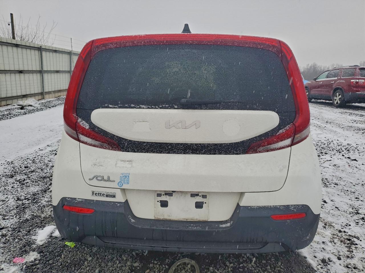 2022 KIA SOUL LX photo 11