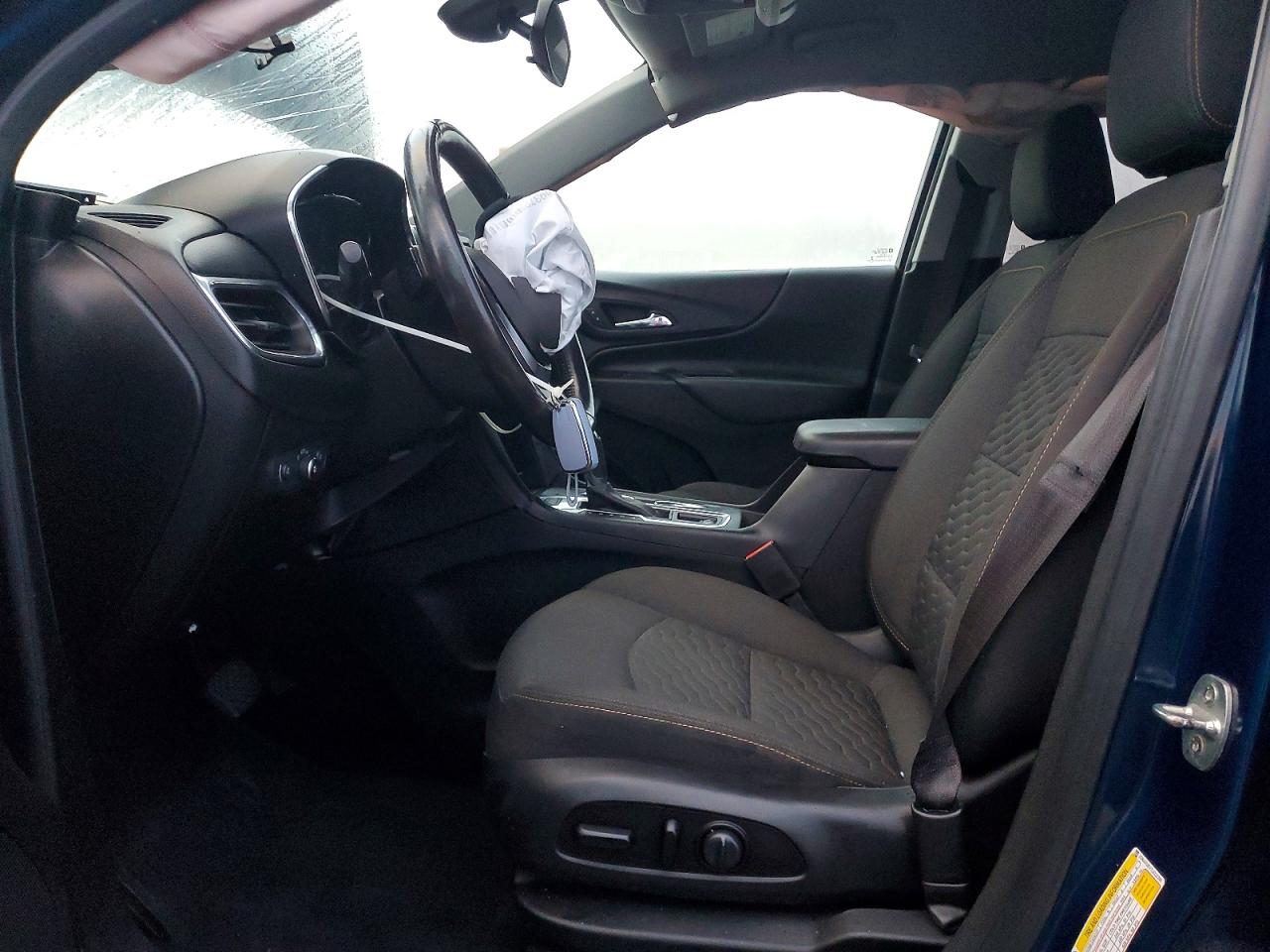 2020 CHEVROLET EQUINOX LT photo 19