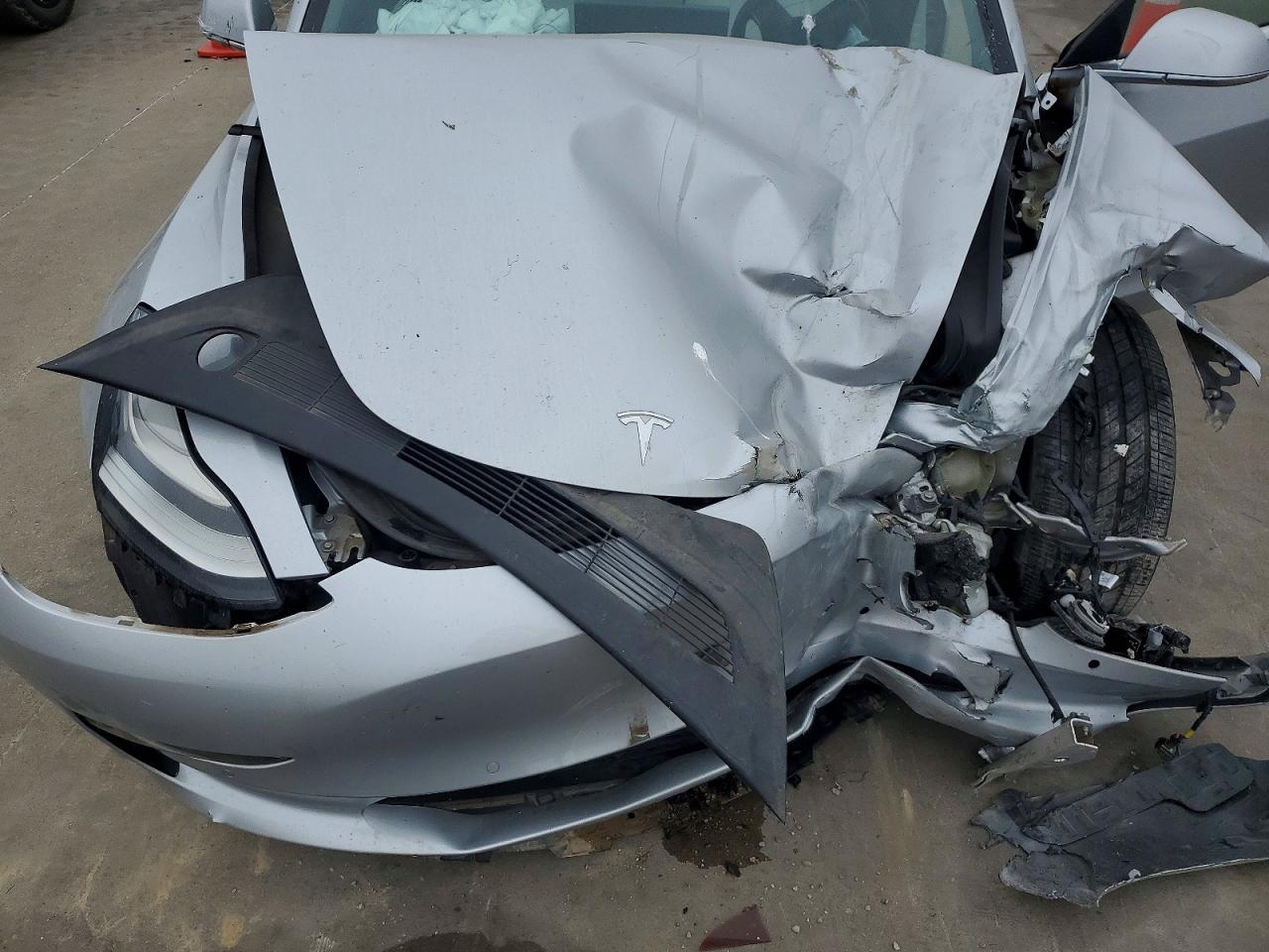 2018 TESLA MODEL 3 photo 11