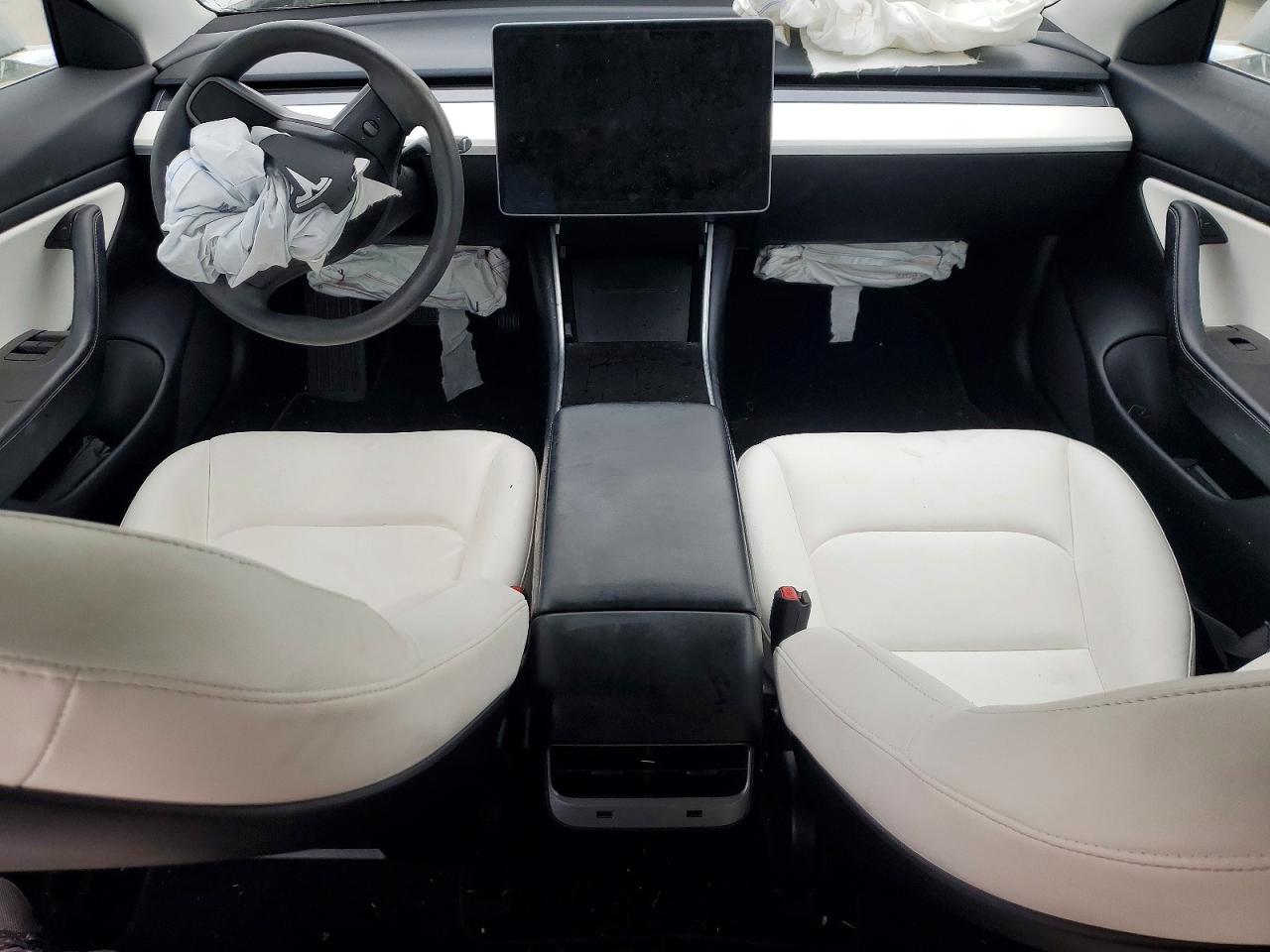 2018 TESLA MODEL 3 photo 8