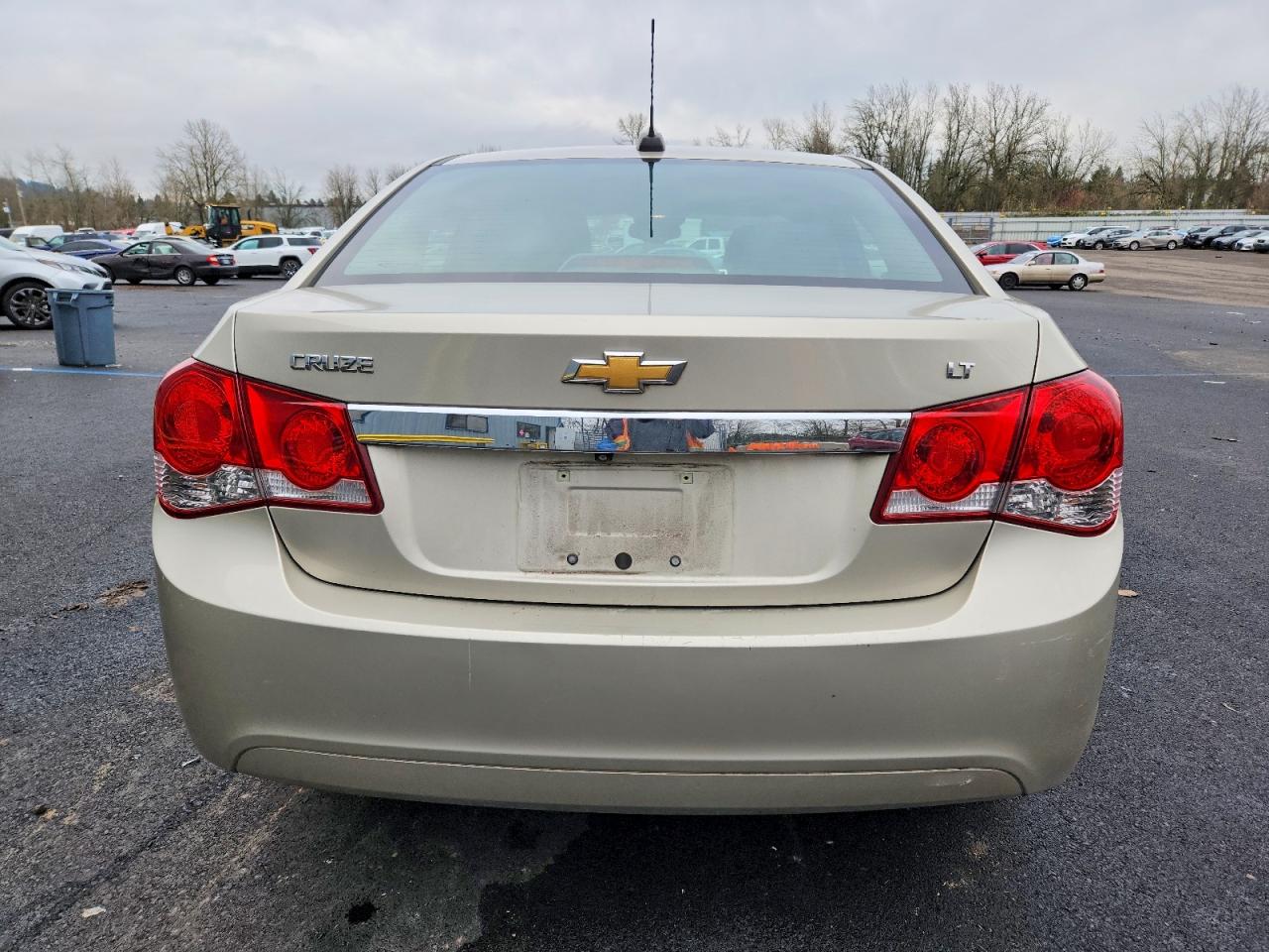 2015 CHEVROLET CRUZE LT photo 6