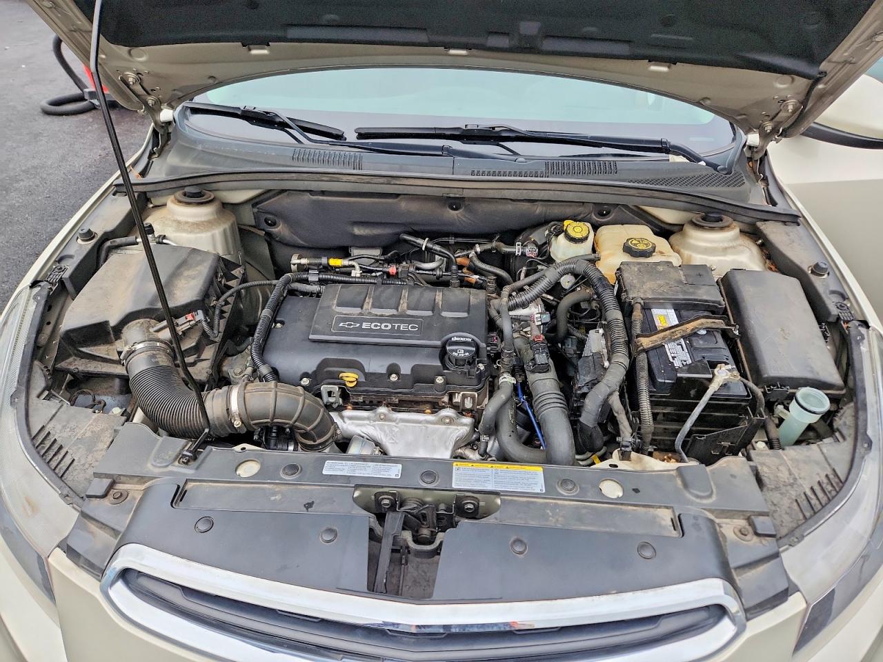 2015 CHEVROLET CRUZE LT photo 11