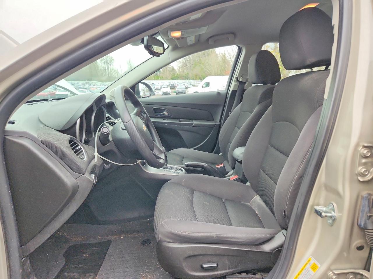 2015 CHEVROLET CRUZE LT photo 7