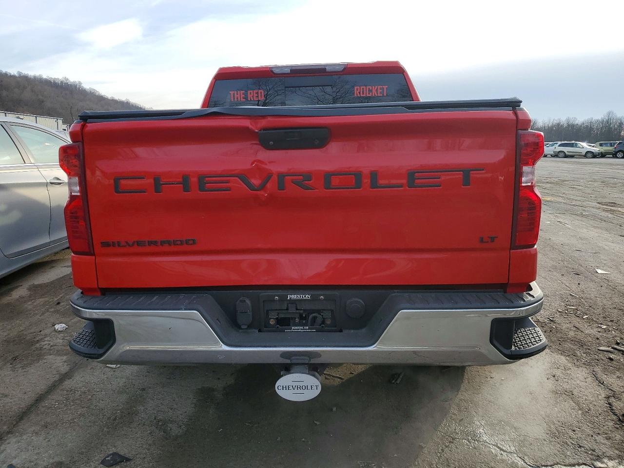 2019 CHEVROLET SILVERADO K1500 LT photo 6