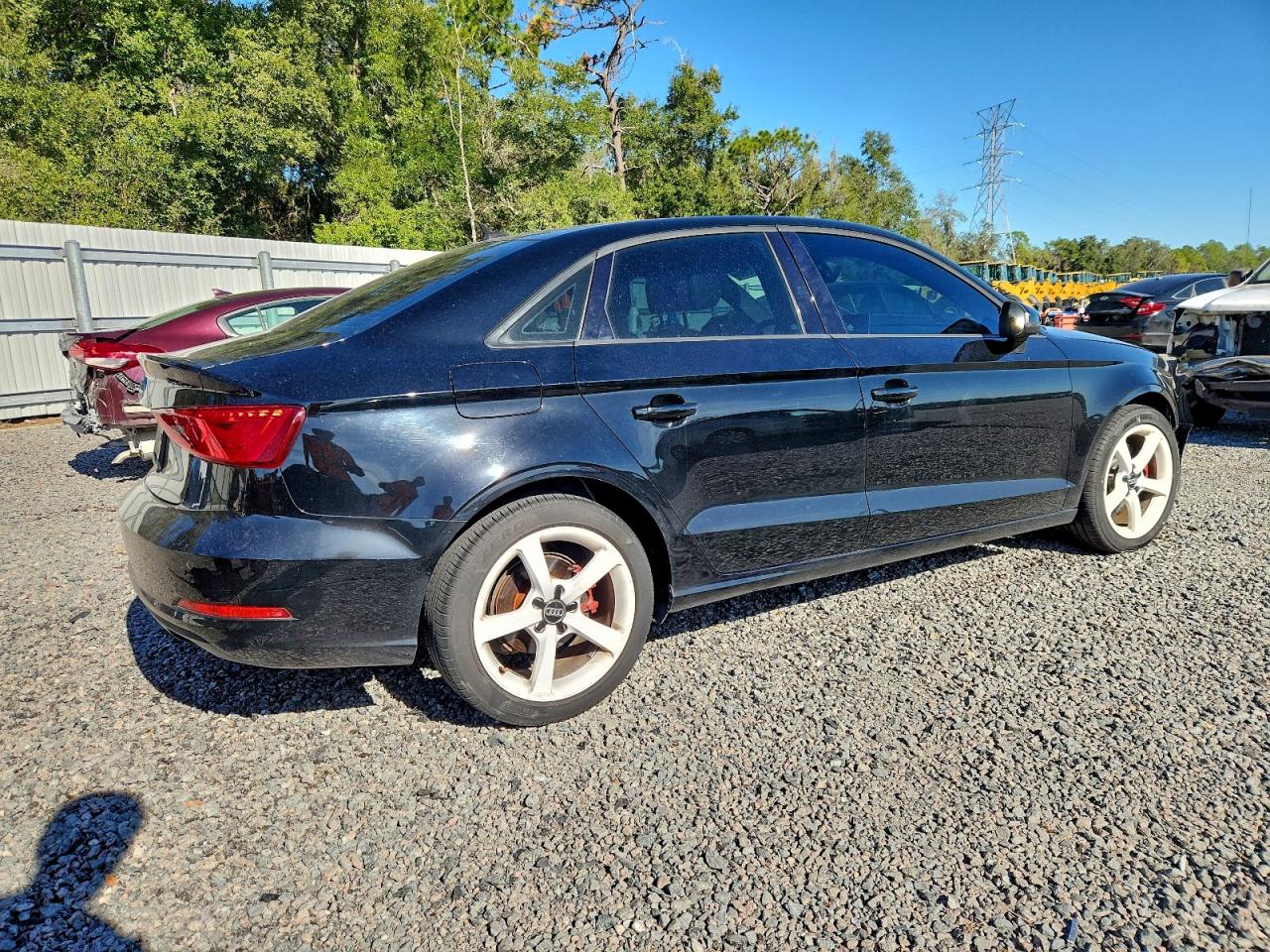 2015 AUDI A3 PREMIUM photo 3