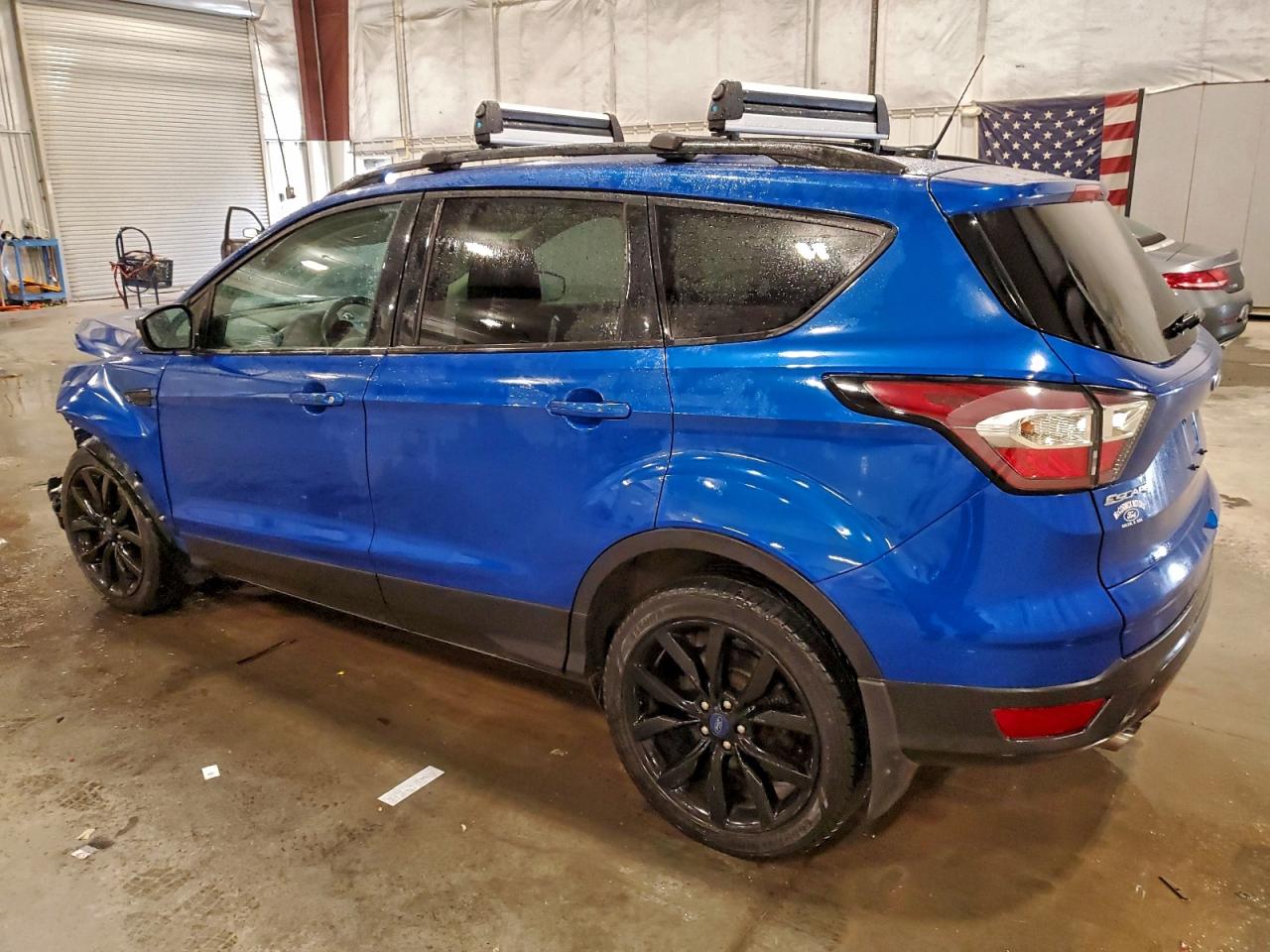 2017 FORD ESCAPE TITANIUM photo 3