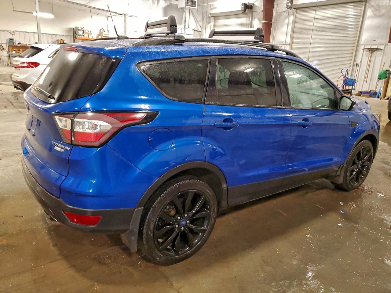 2017 FORD ESCAPE TITANIUM photo 5