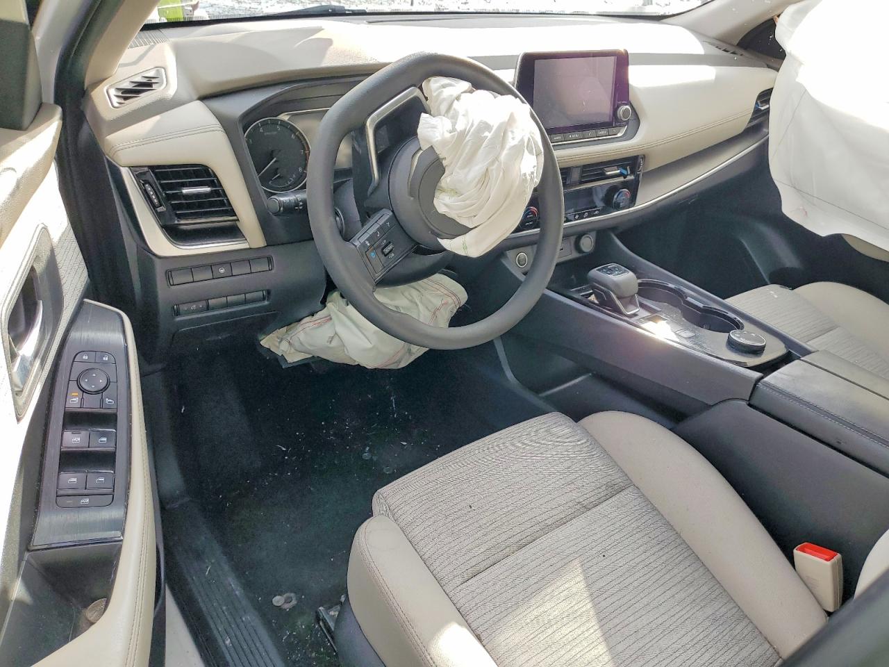 2021 NISSAN ROGUE SV photo 8