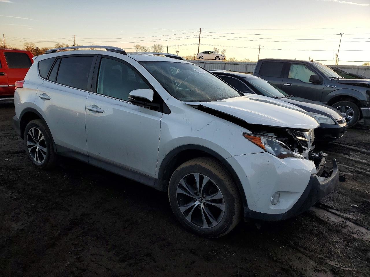 2015 TOYOTA RAV4 LIMITED photo 7