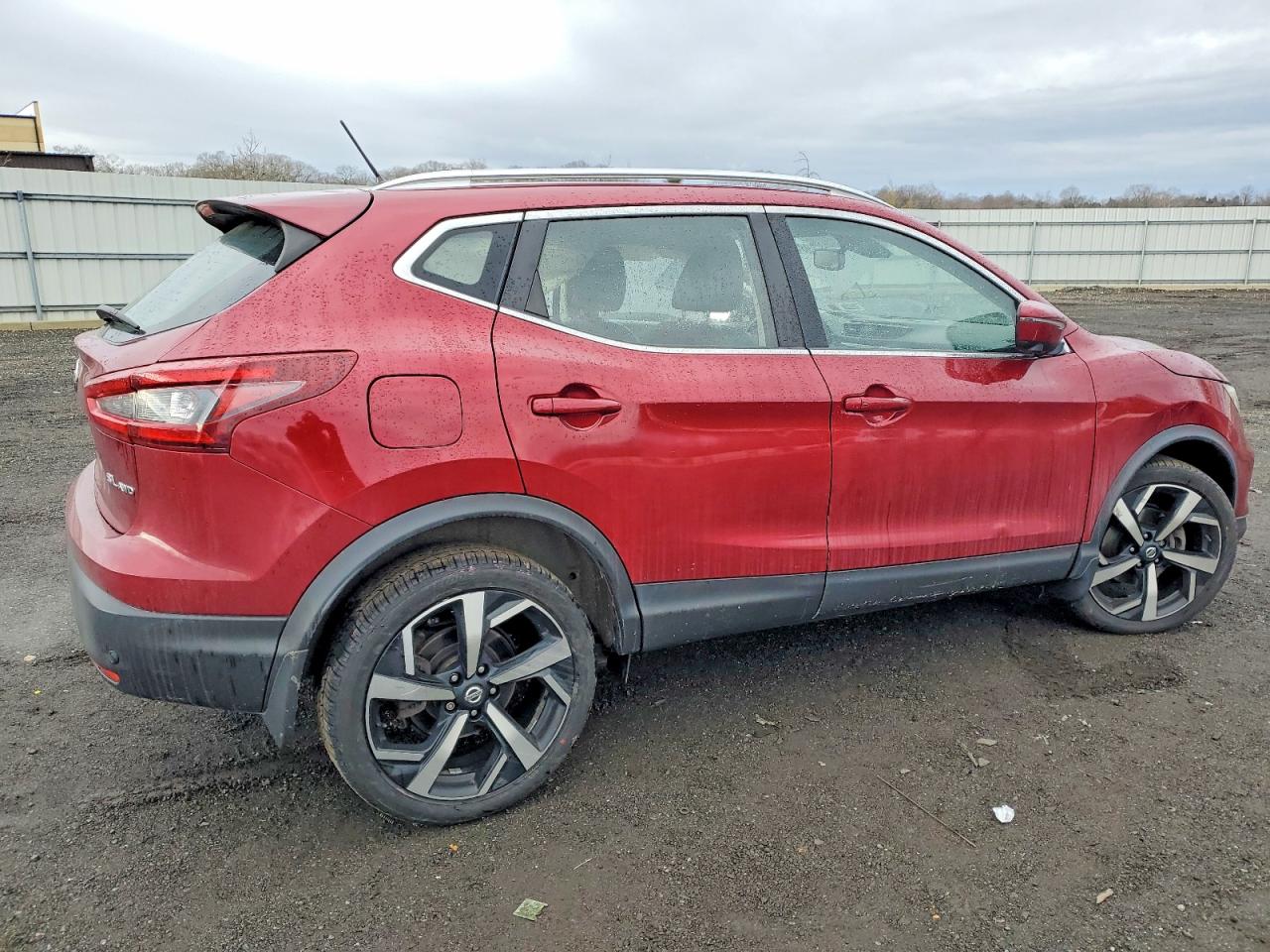 2020 NISSAN ROGUE SPORT S photo 7