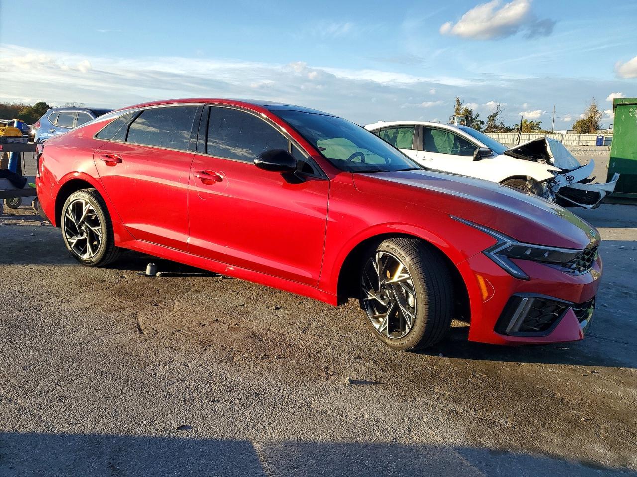 2025 KIA K5 GT LINE photo 4