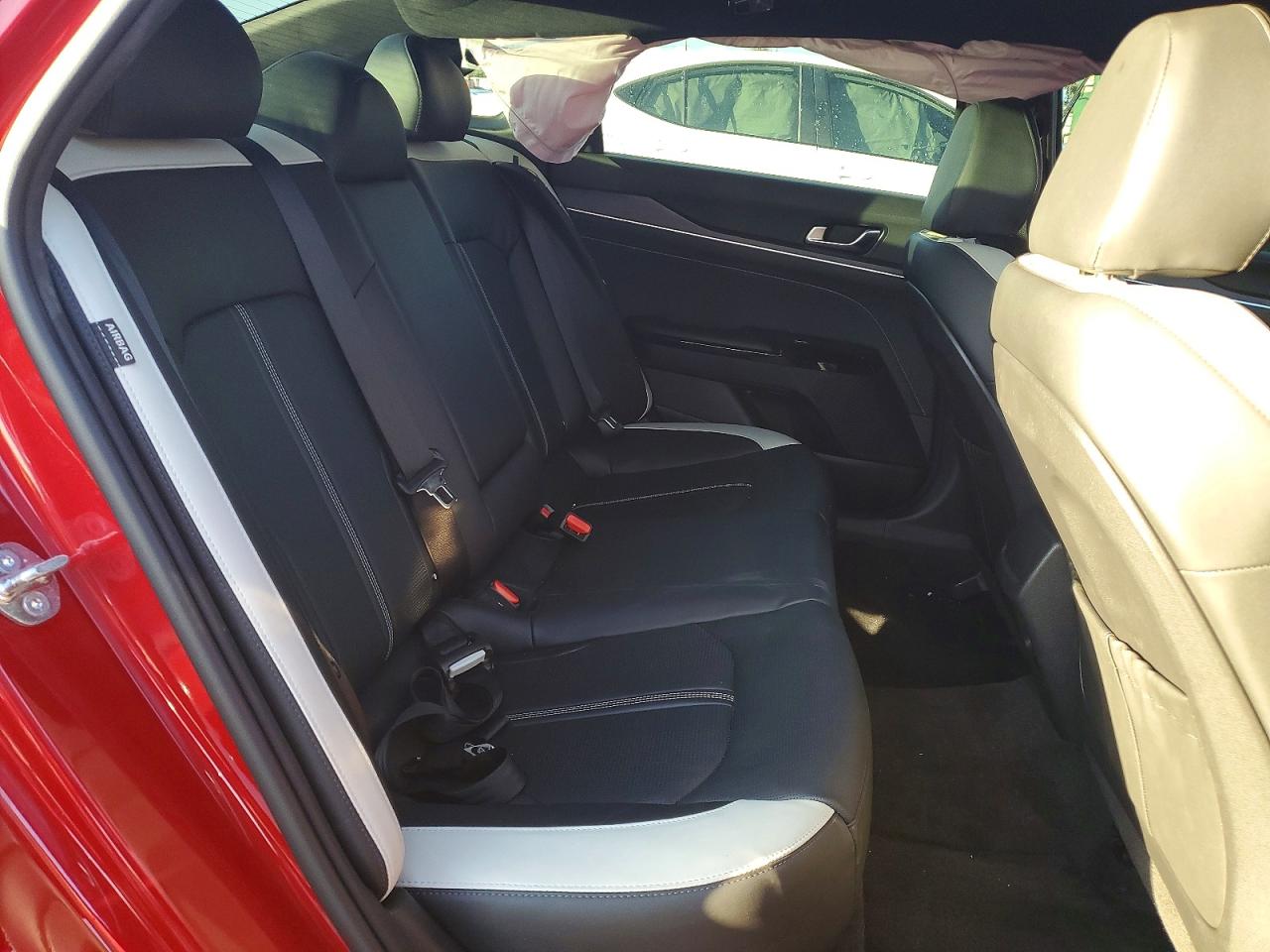 2025 KIA K5 GT LINE photo 10
