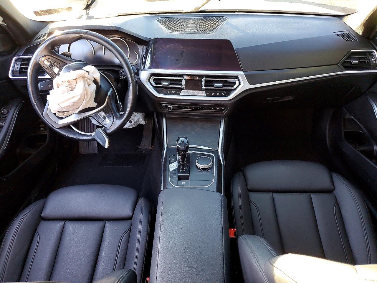 2020 BMW 330XI photo 8