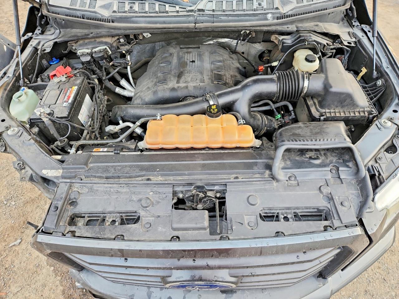 2016 FORD F150 SUPERCREW photo 11