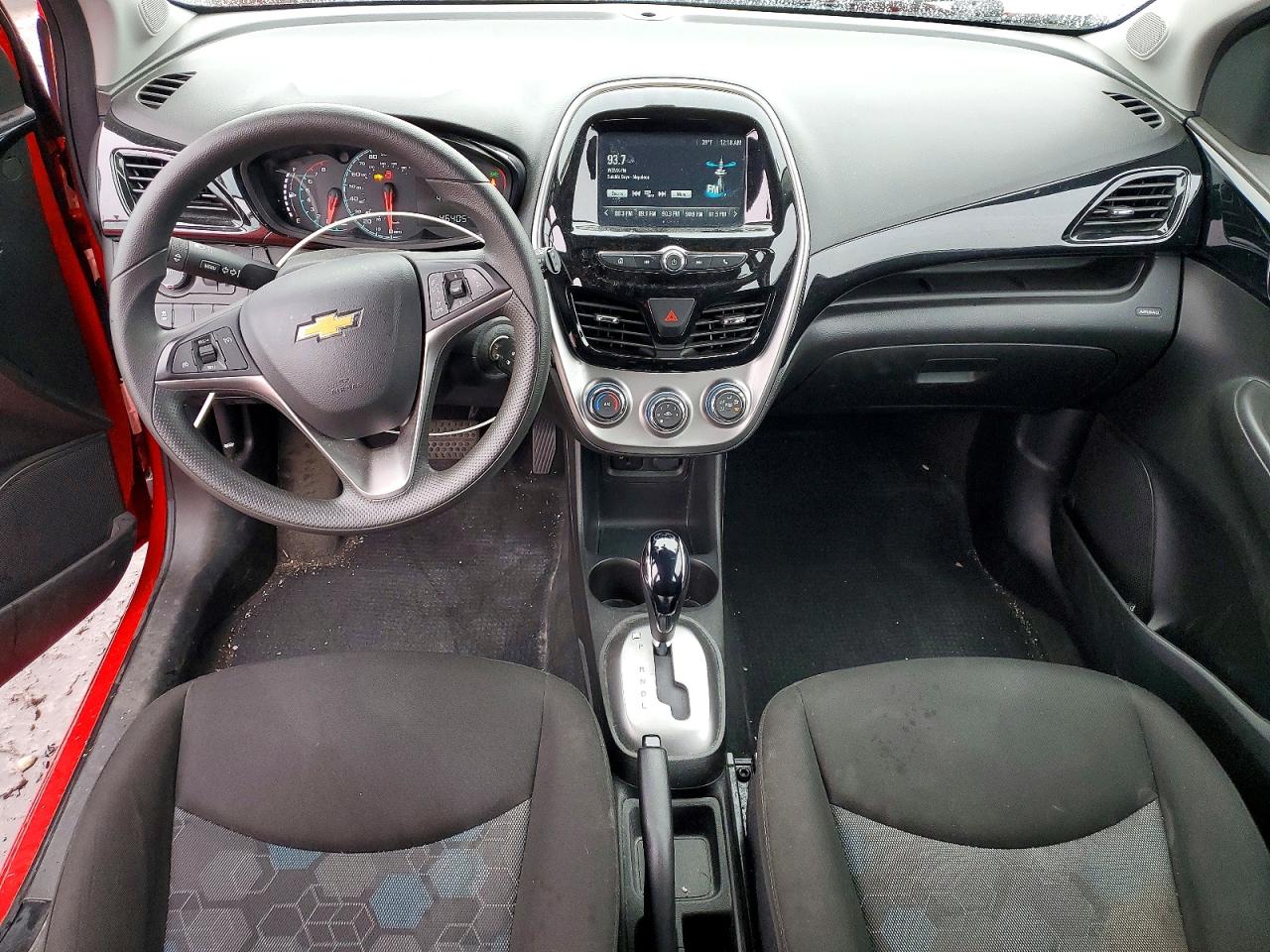 2017 CHEVROLET SPARK 1LT photo 8