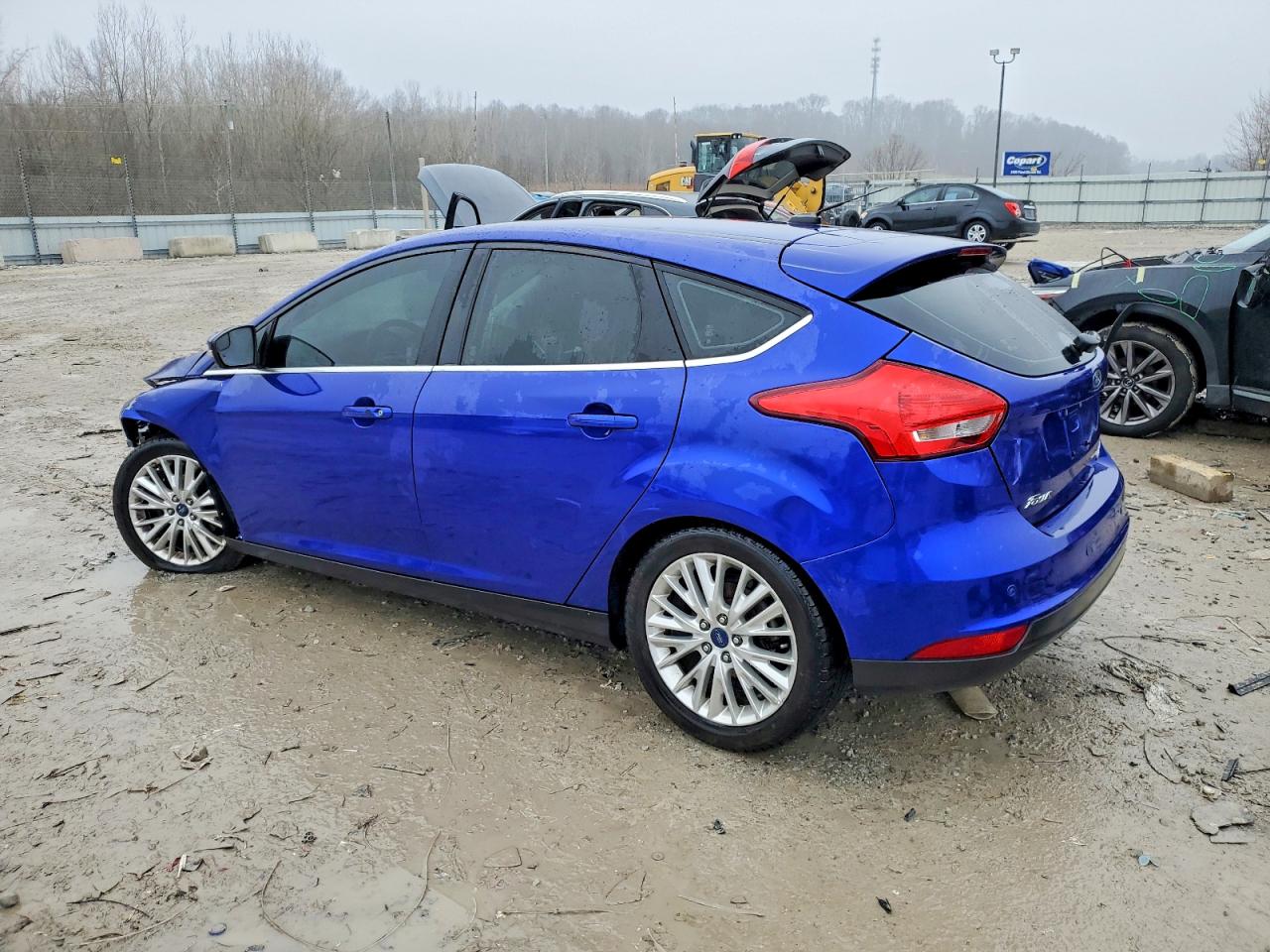 2015 FORD FOCUS TITANIUM photo 2