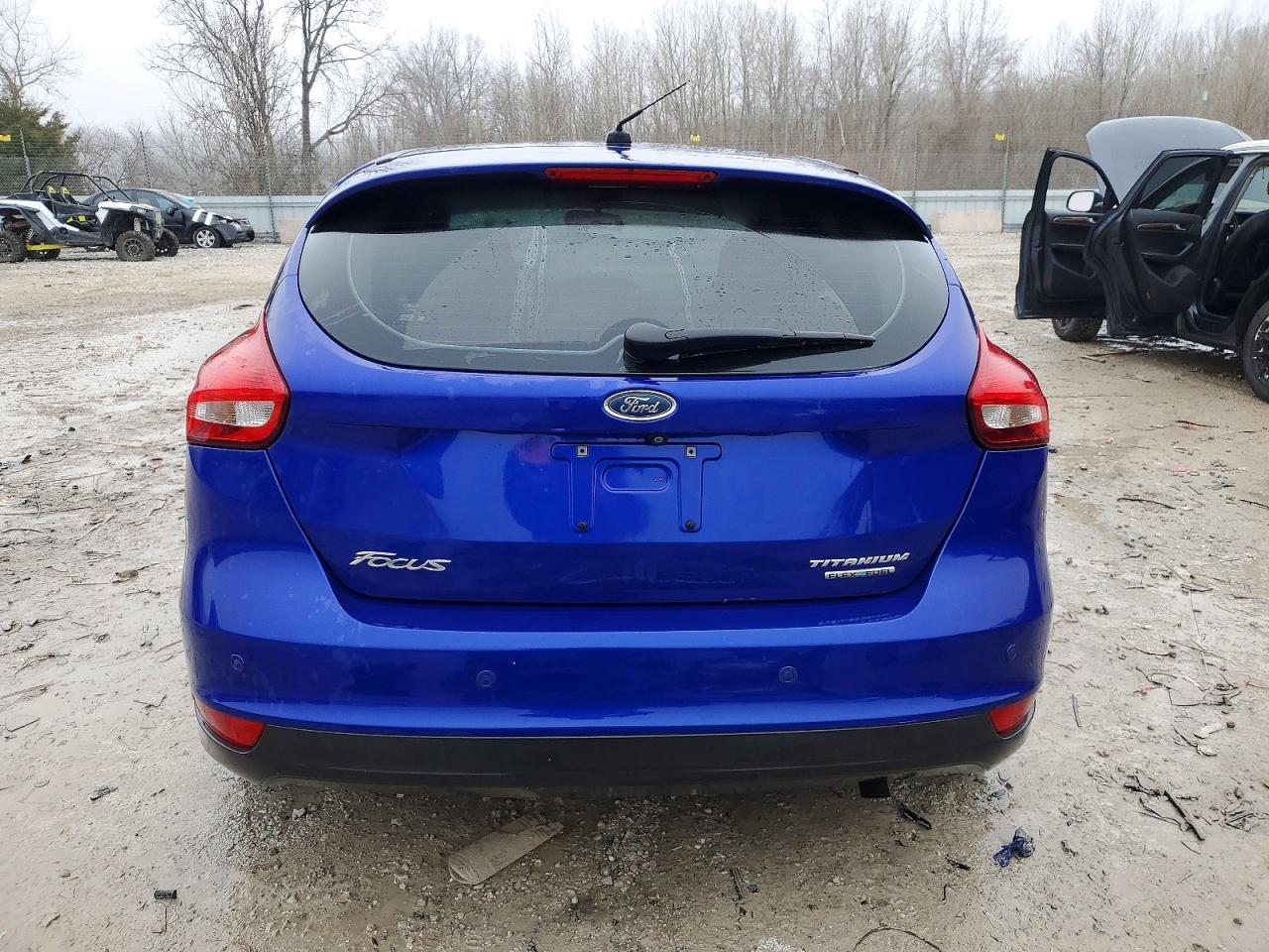 2015 FORD FOCUS TITANIUM photo 6