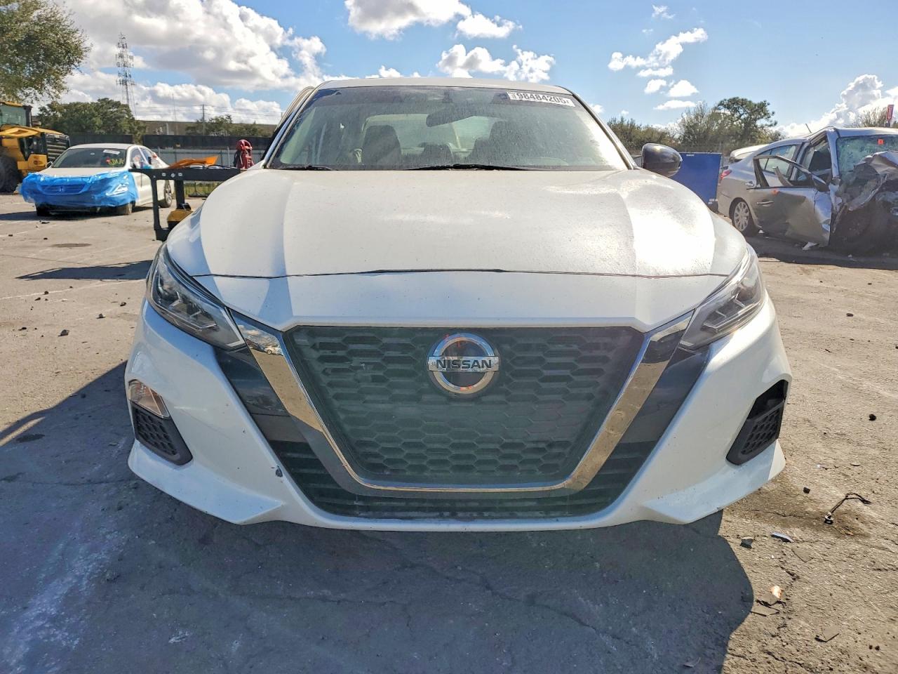 2019 NISSAN ALTIMA SR photo 5