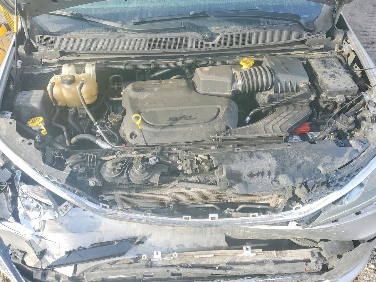 2019 CHRYSLER PACIFICA TOURING L photo 12