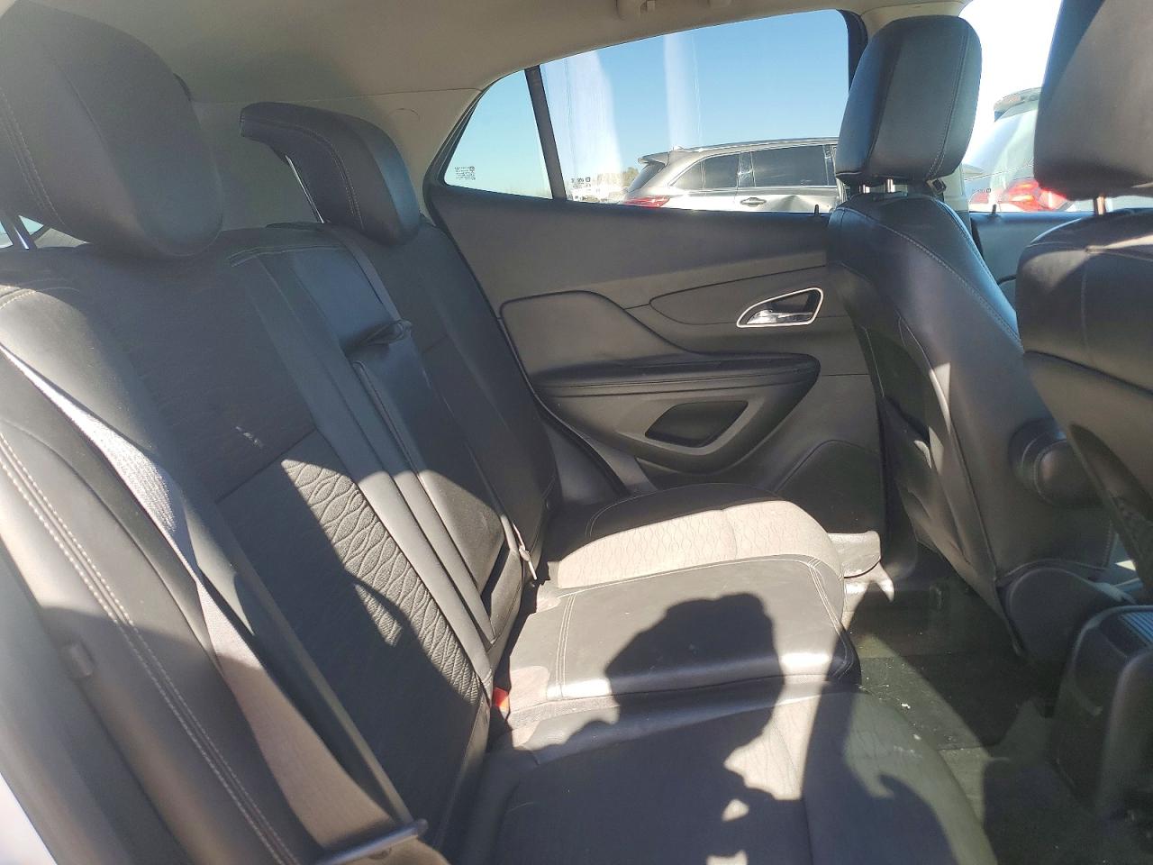 2016 BUICK ENCORE photo 19