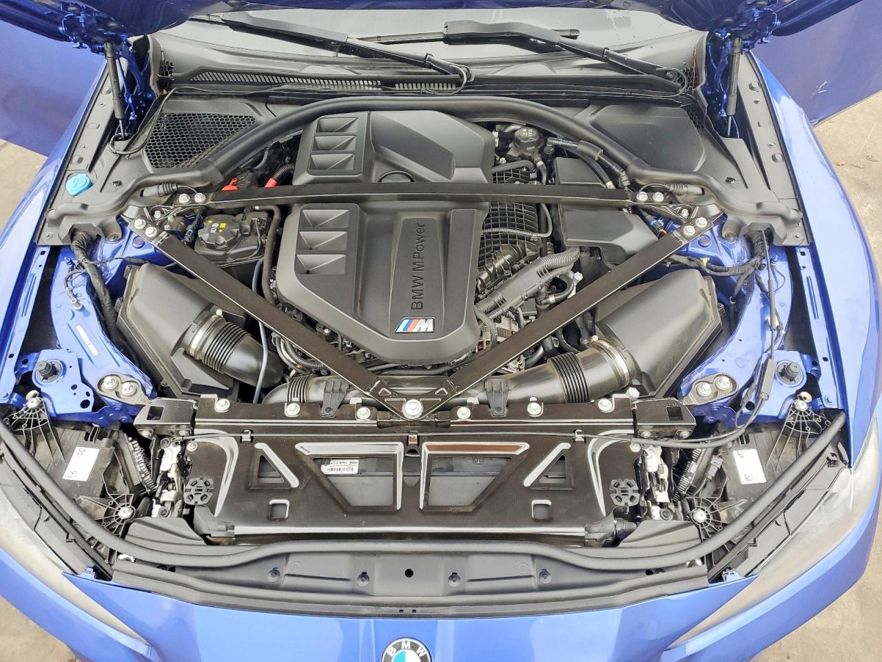 2025 BMW M3 COMPETITION photo 11