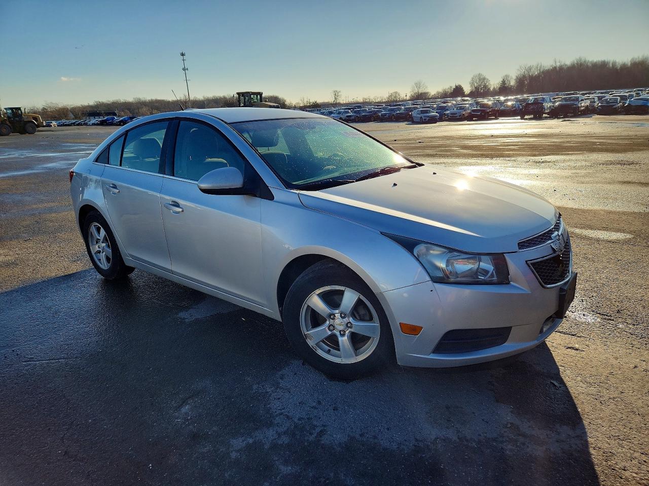 2011 CHEVROLET CRUZE LT photo 4