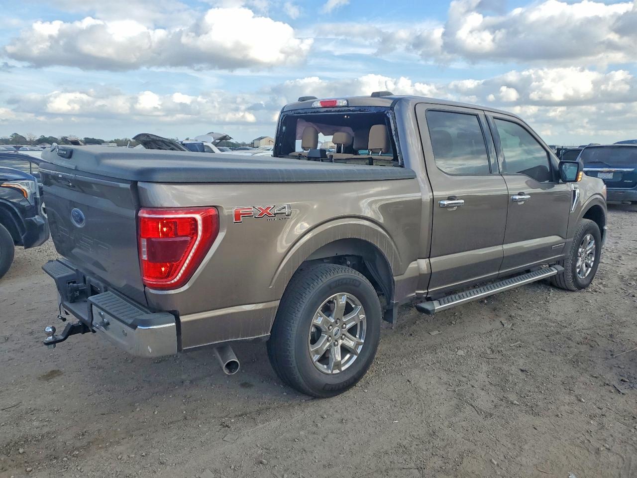2023 FORD F150 SUPERCREW photo 3