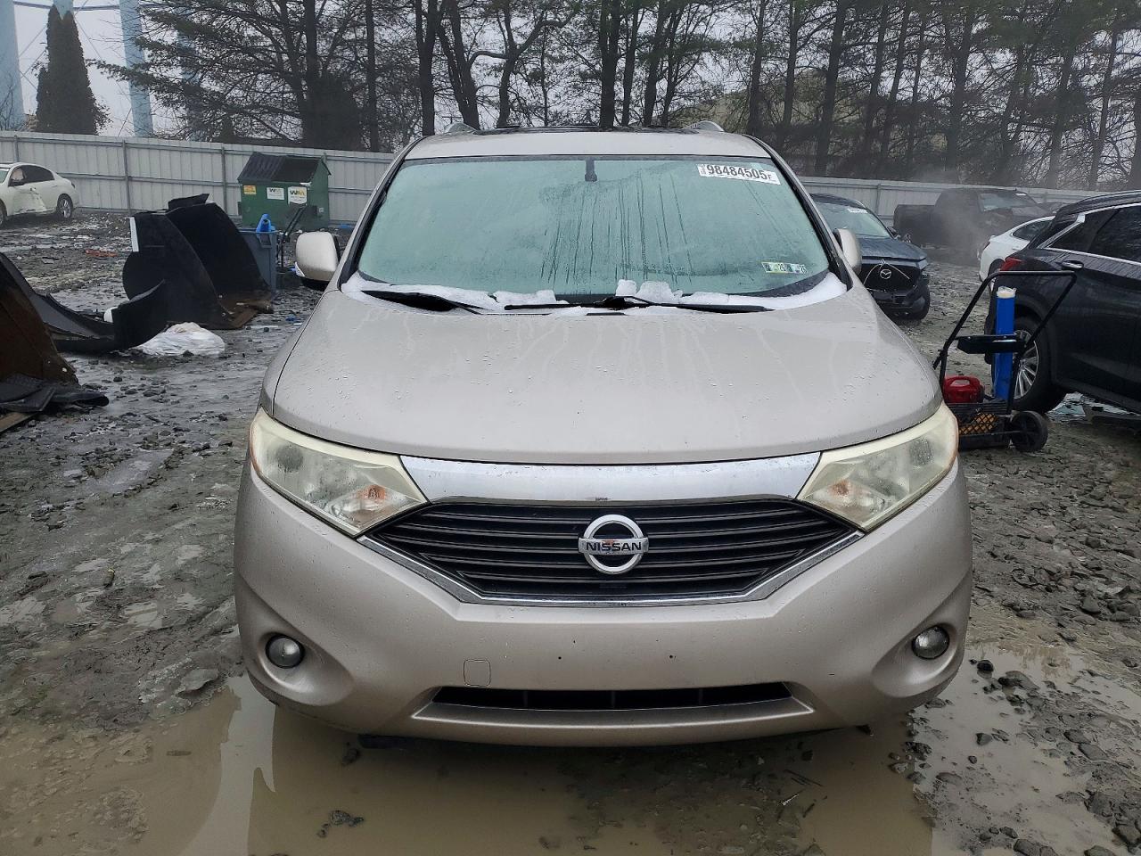 2012 NISSAN QUEST S photo 5