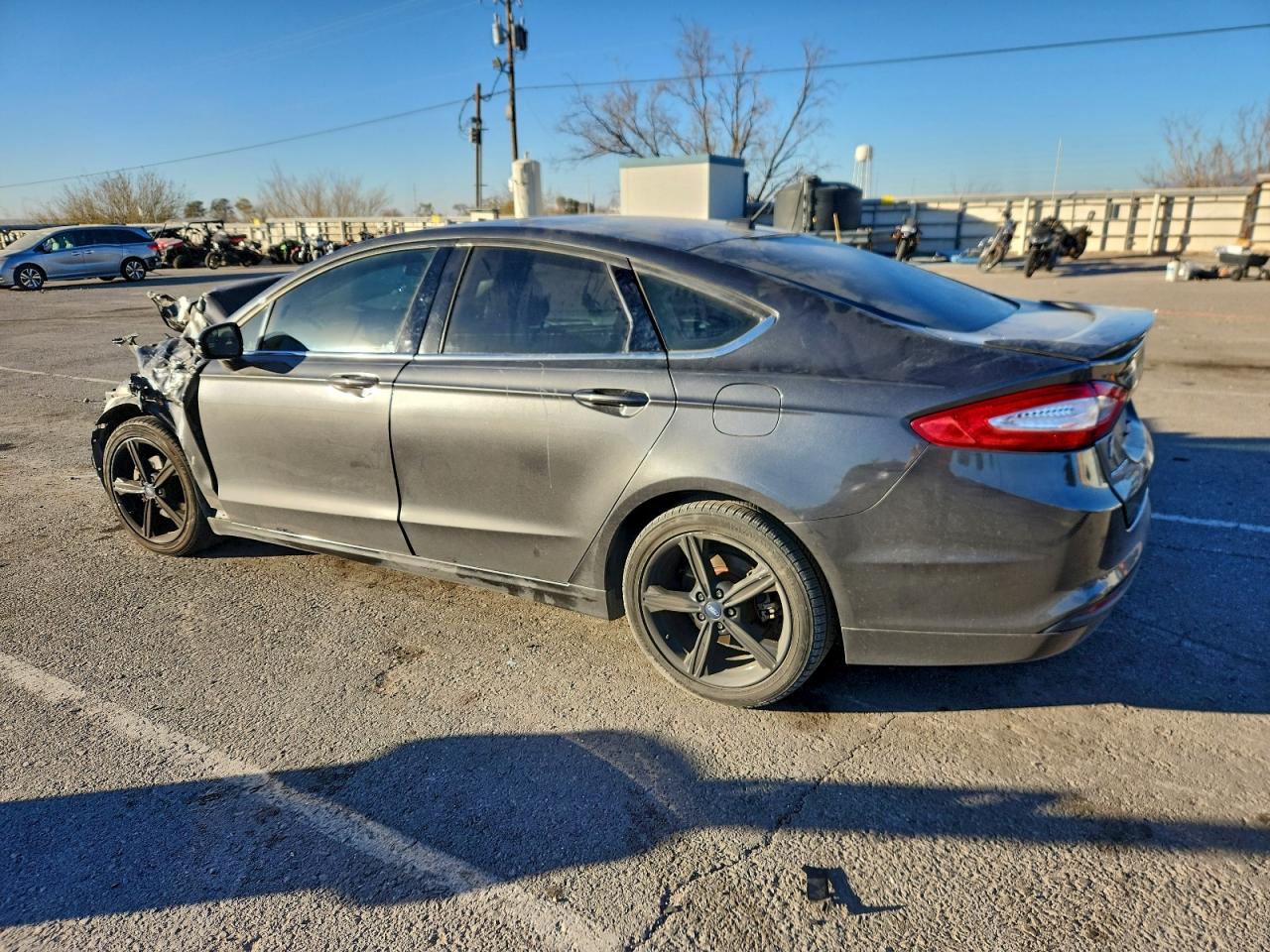 2016 FORD FUSION SE photo 2