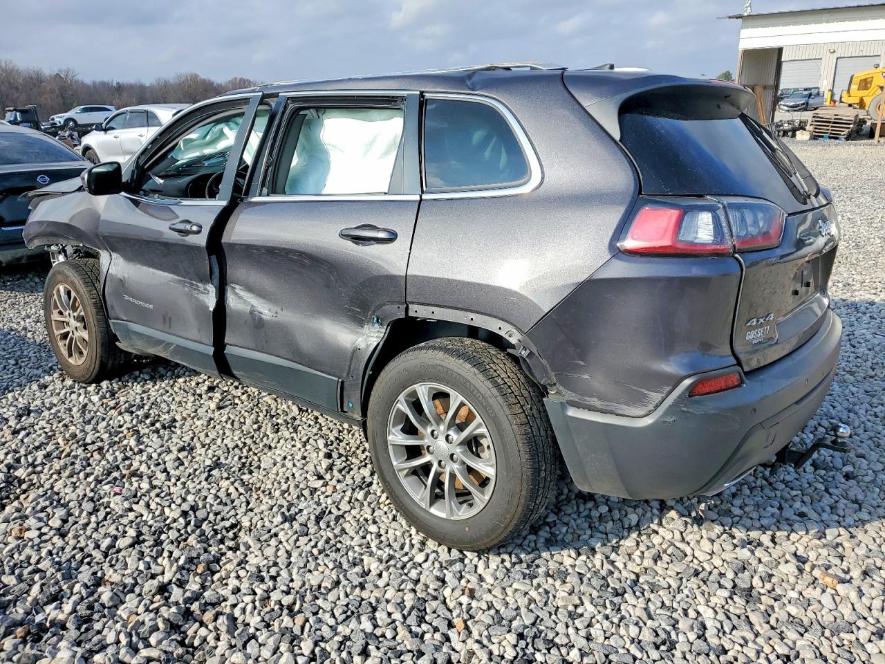 2021 JEEP CHEROKEE LATITUDE LUX photo 3