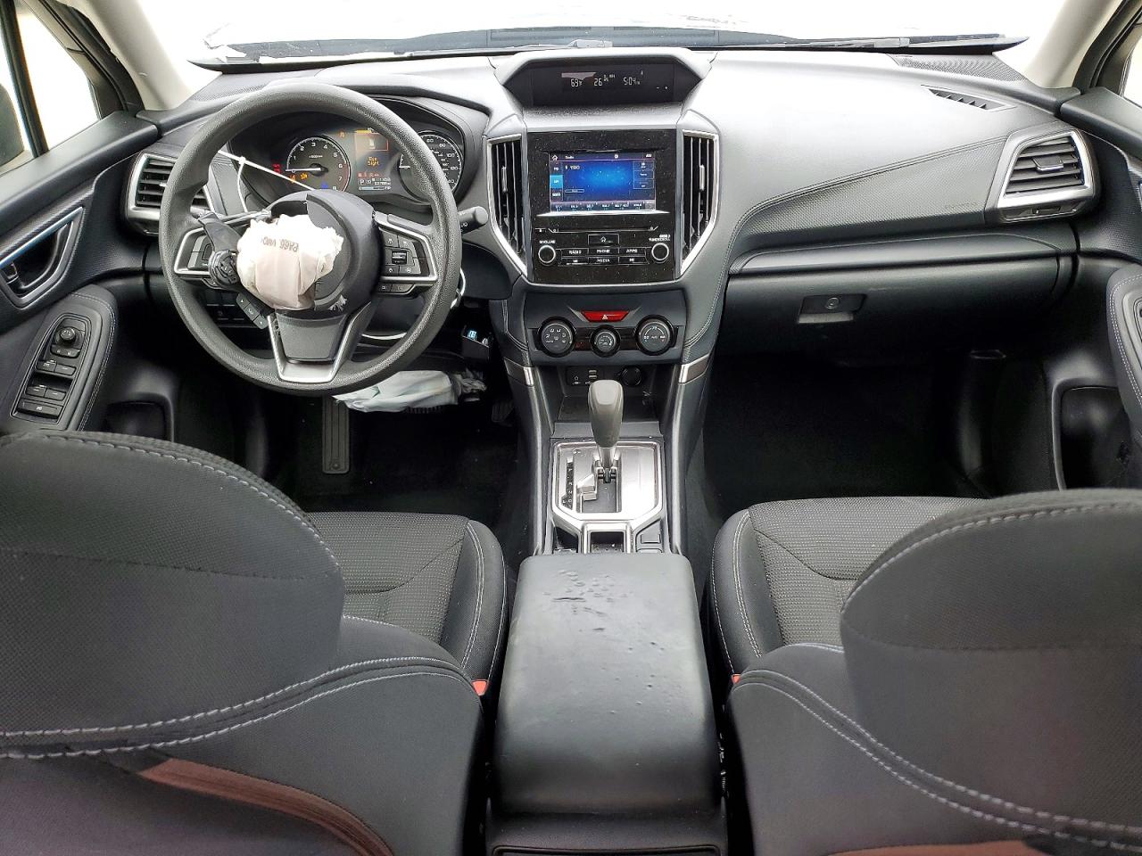 2020 SUBARU FORESTER photo 8