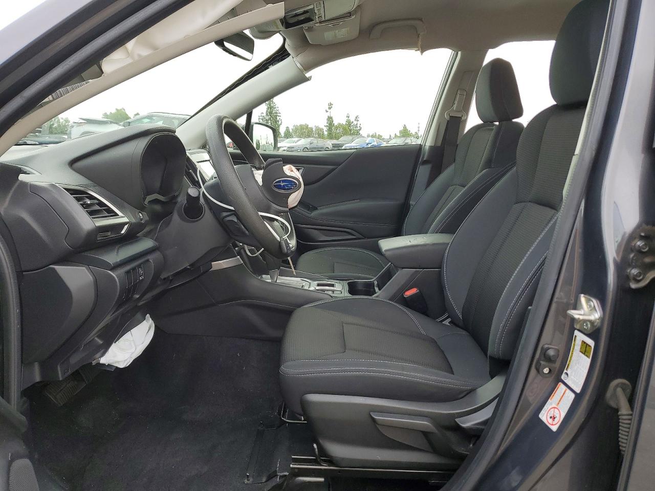 2020 SUBARU FORESTER photo 7