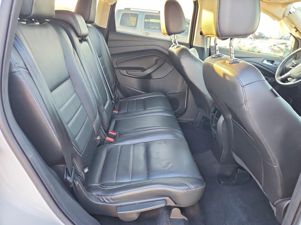 2015 FORD ESCAPE TITANIUM photo 19