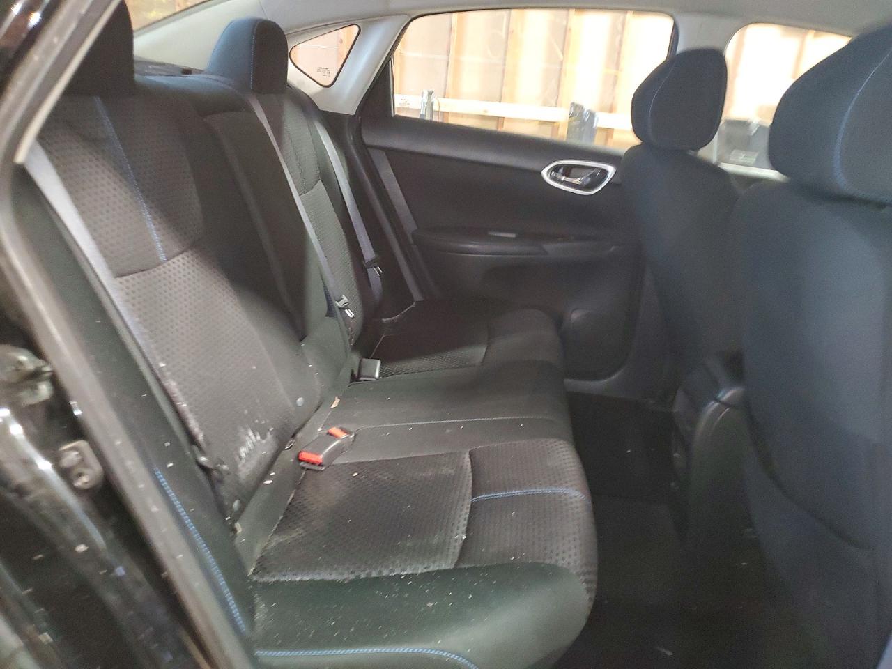 2019 NISSAN SENTRA S photo 10