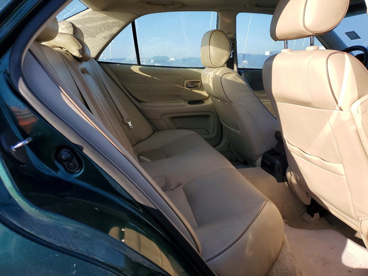 2003 LEXUS IS 300 photo 10