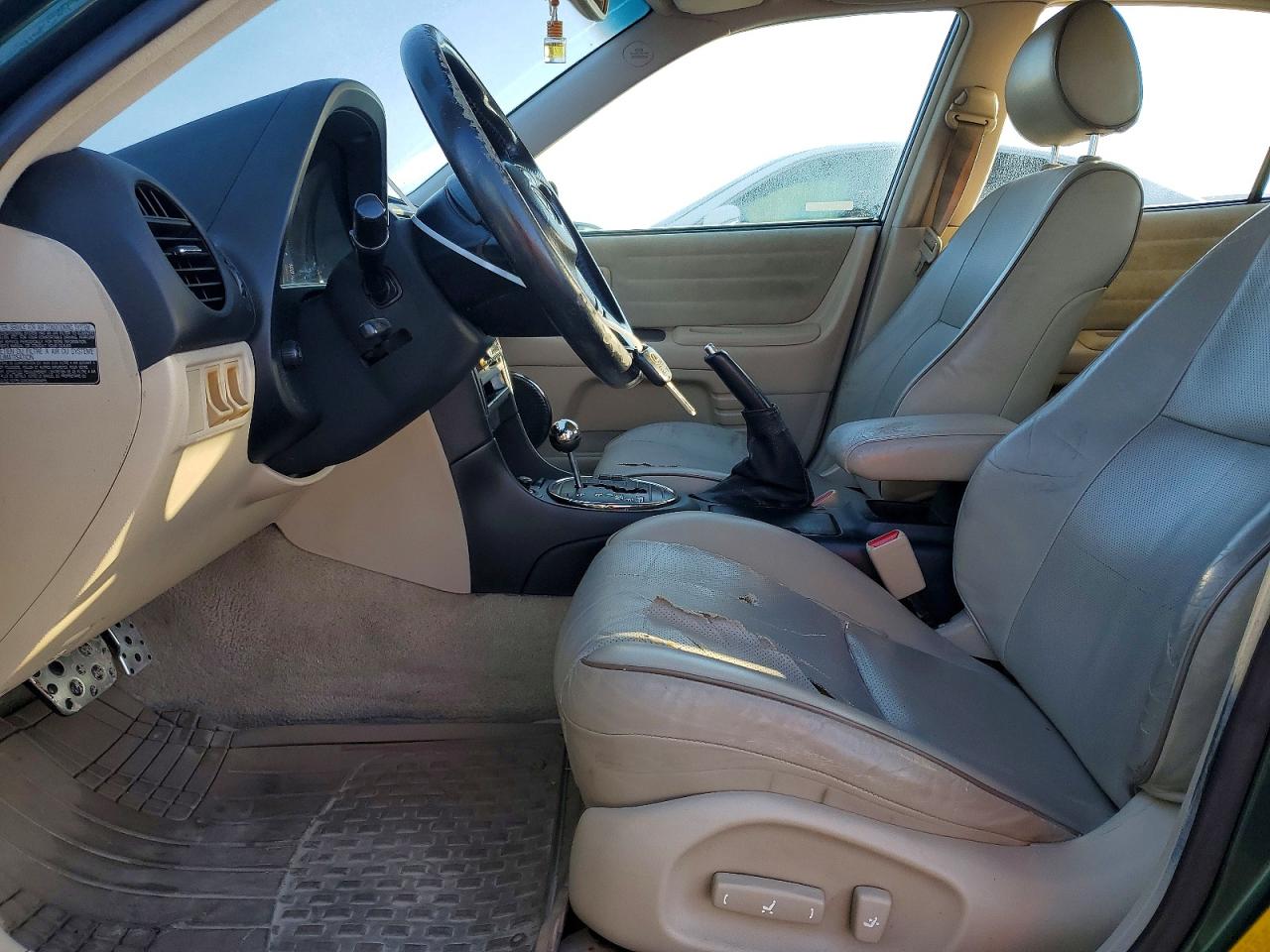 2003 LEXUS IS 300 photo 7