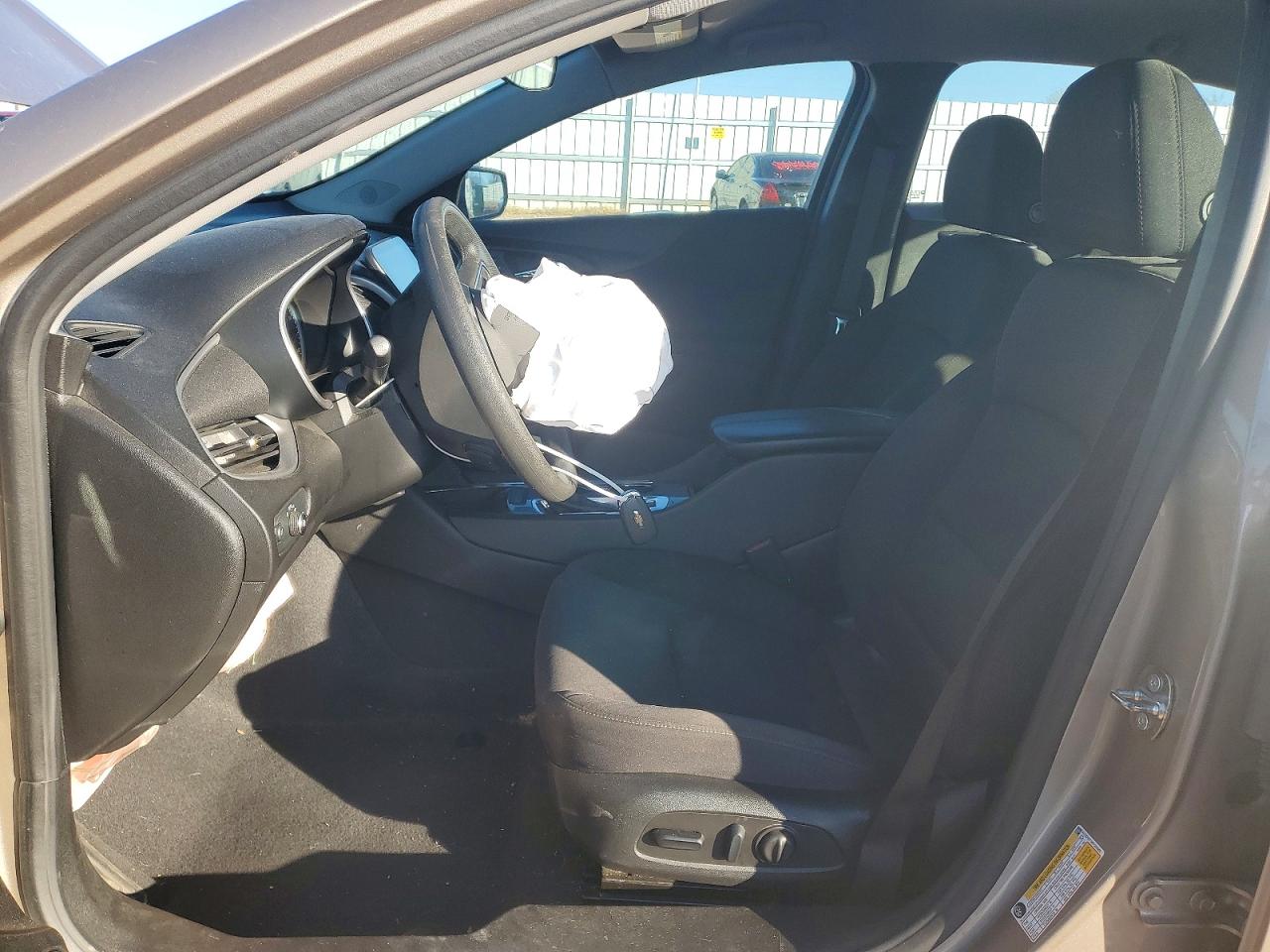 2023 CHEVROLET MALIBU LT photo 7
