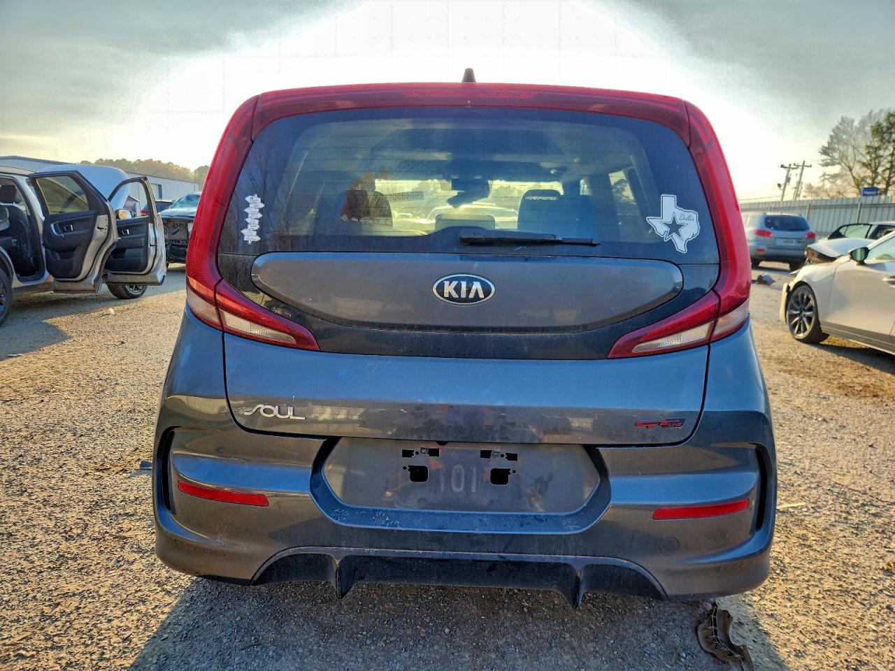 2021 KIA SOUL GT LINE photo 6
