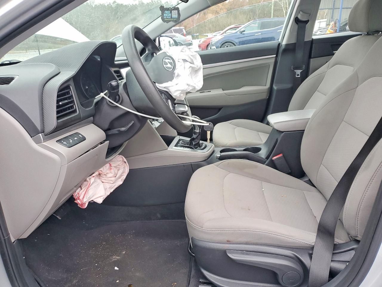 2019 HYUNDAI ELANTRA SEL photo 7
