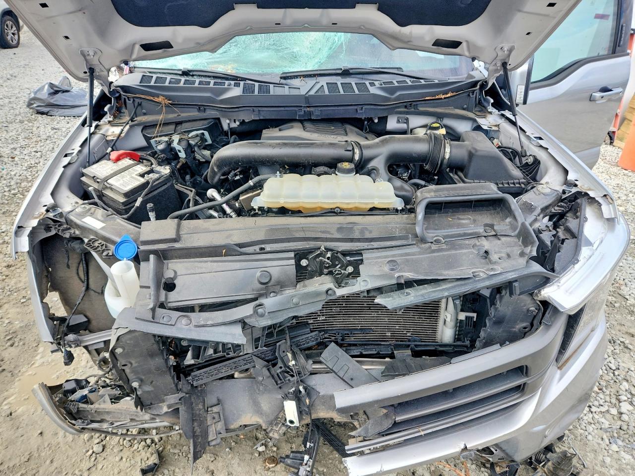 2023 FORD F150 SUPERCREW photo 11