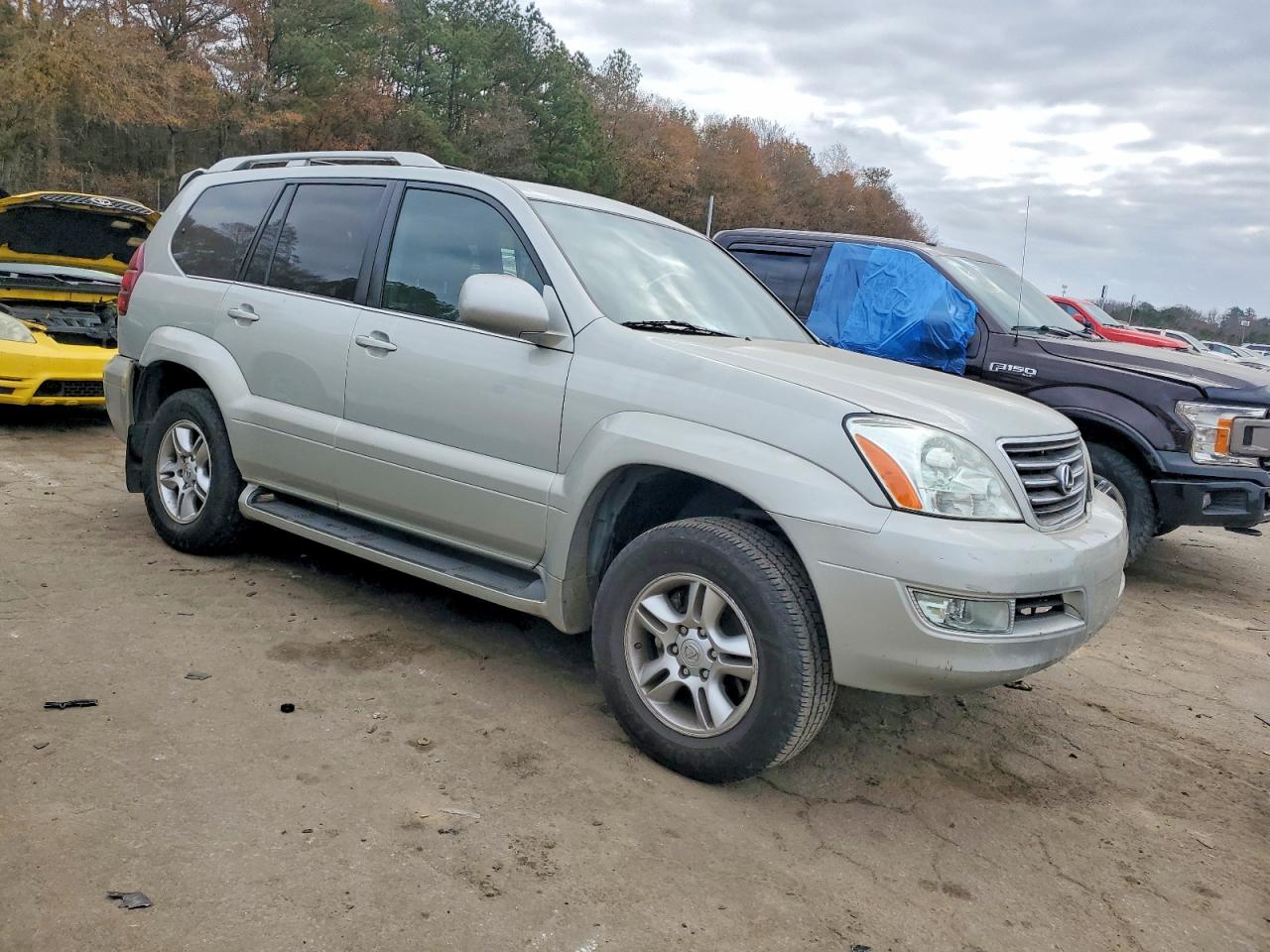 2004 LEXUS GX 470 photo 4