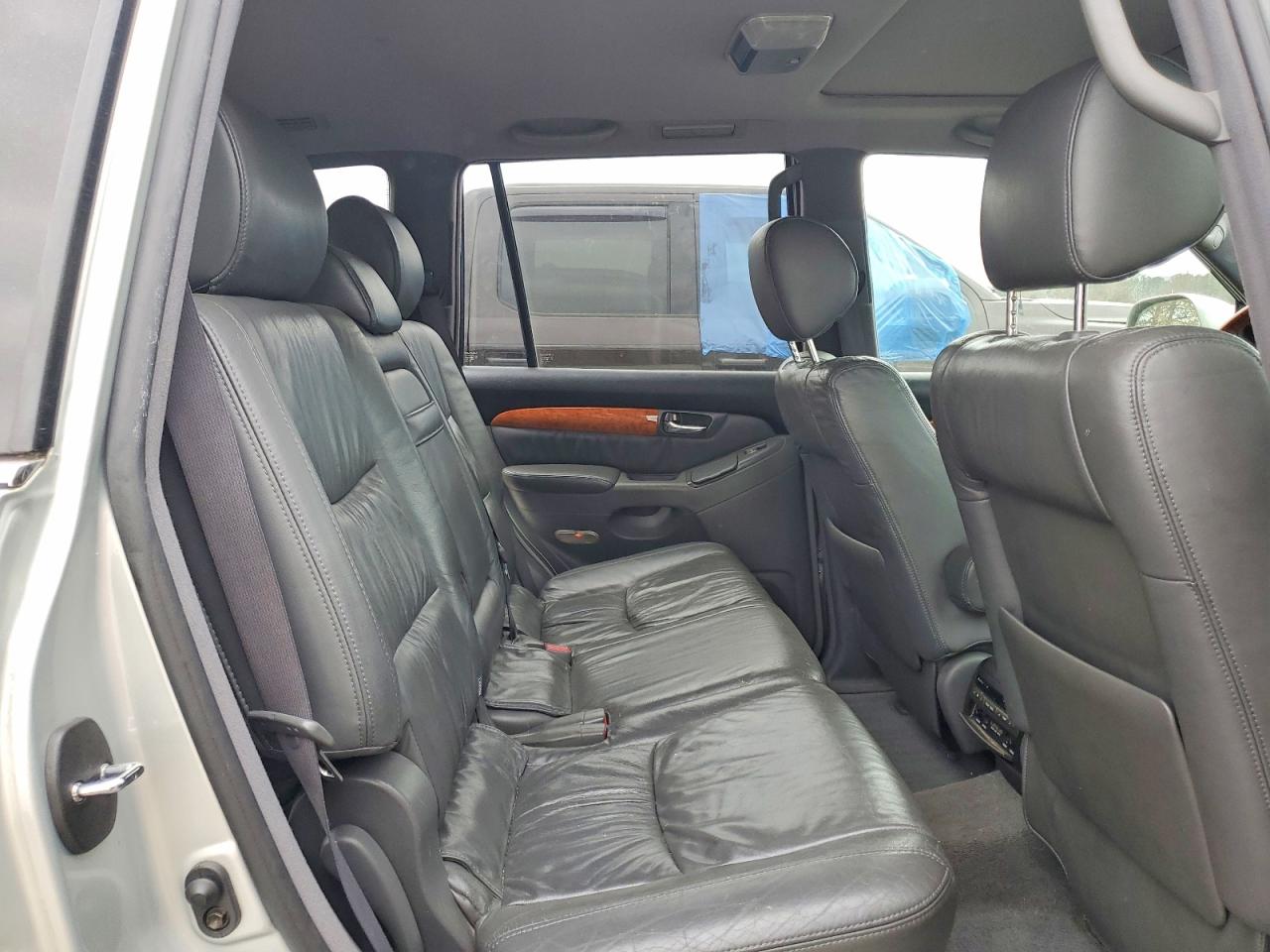 2004 LEXUS GX 470 photo 10