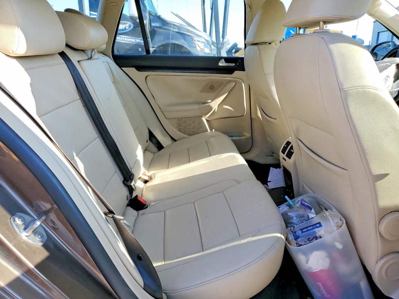 2011 VOLKSWAGEN JETTA TDI photo 10