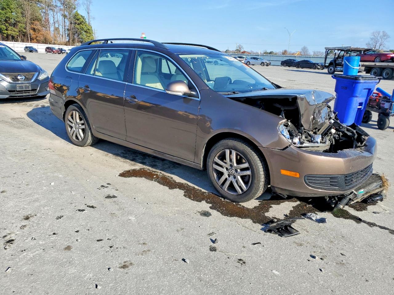 2011 VOLKSWAGEN JETTA TDI photo 4