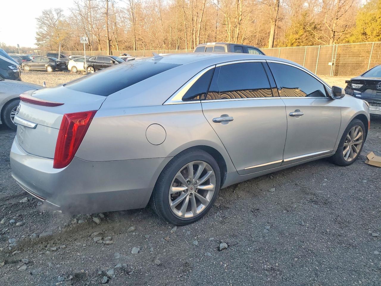2013 CADILLAC XTS LUXURY COLLECTION photo 3