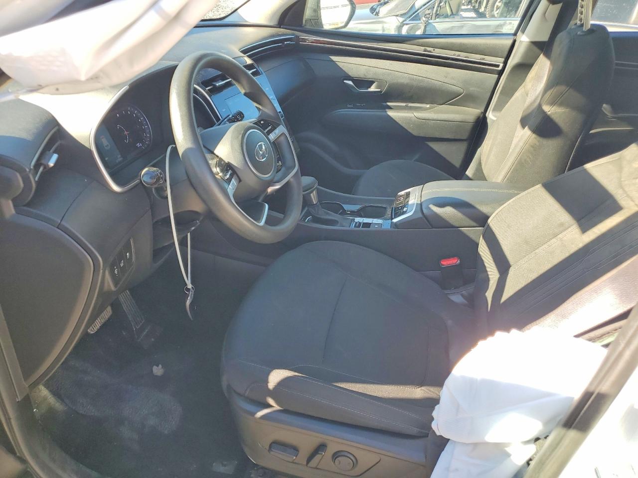 2024 HYUNDAI TUCSON SEL photo 19