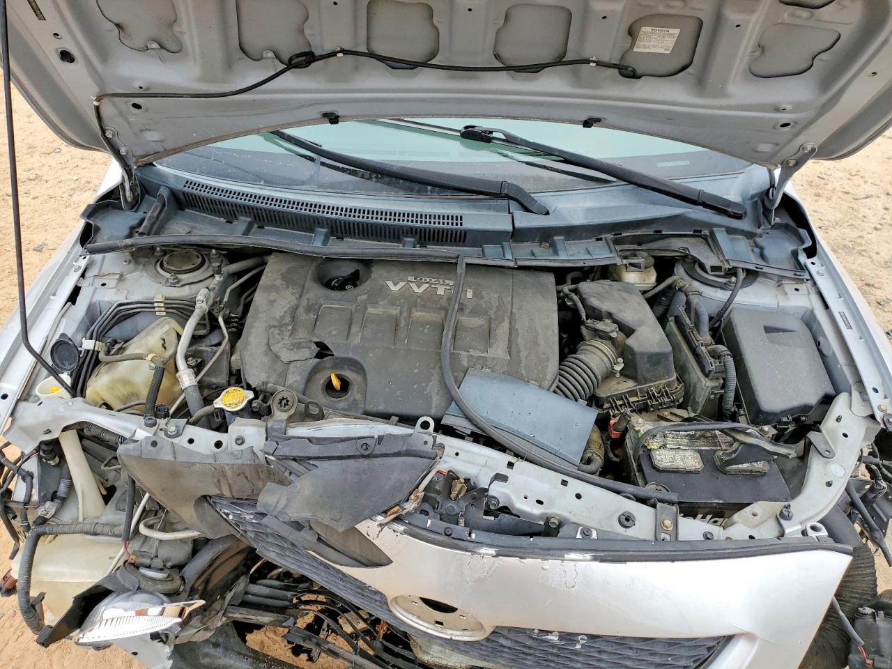 2010 TOYOTA COROLLA BASE photo 11