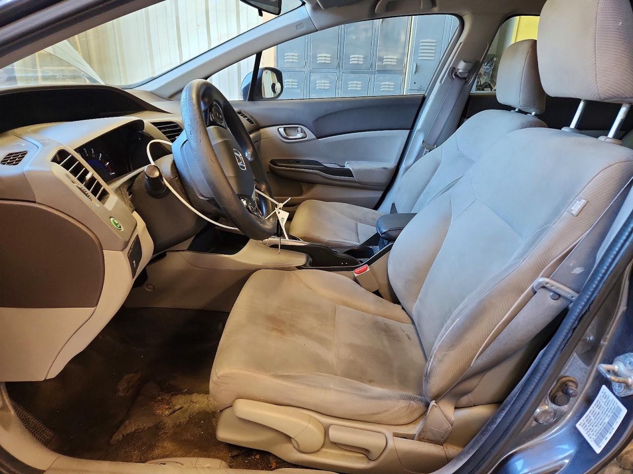 2012 HONDA CIVIC LX photo 13