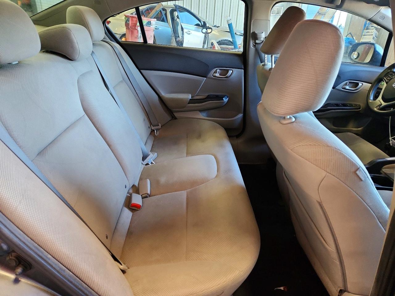 2012 HONDA CIVIC LX photo 19